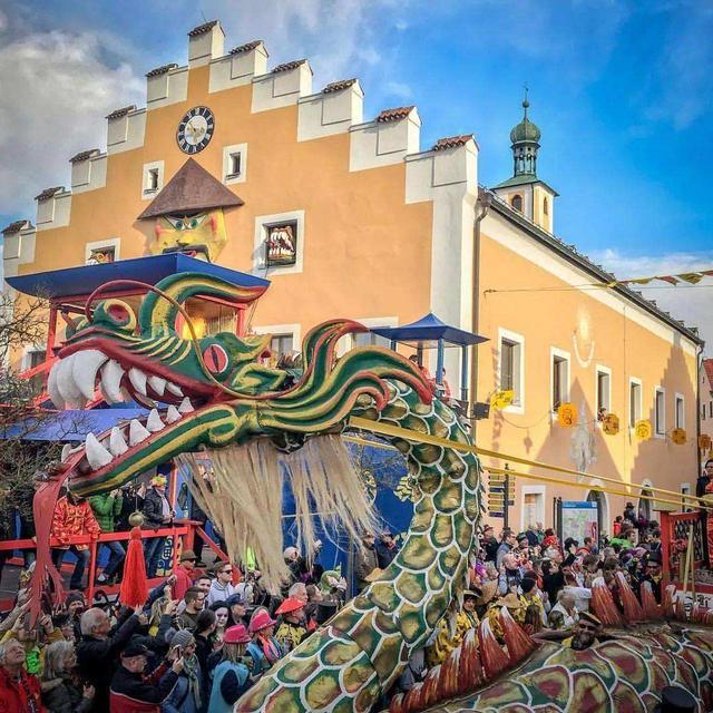 FB体育 FB体育平台国外一个城市只有百年历史当地人为何自称中国人还过春节？(图4)