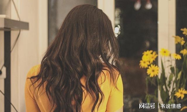 FB体育 FB体育平台春节婆家聚餐弟媳狂点嫂子要AA弟媳：你们收入高你们买单(图3)