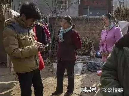 35岁小伙：FB体育 FB体育平台春节前又相亲3个女人都不成功60岁母亲劝我别灰心(图4)
