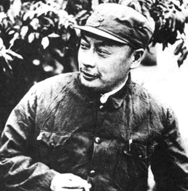 FB体育 FB体育平台1972年陈毅病重住院王震来看望陈毅：30多年了谭余保还在吗(图9)