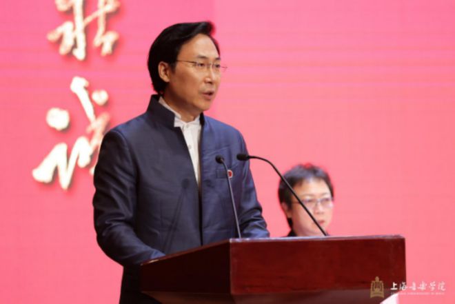 FB体育 FB体育平台廖昌永勉励上音841名新生：认识世界和遇见自己你们将创造无限可能！(图2)