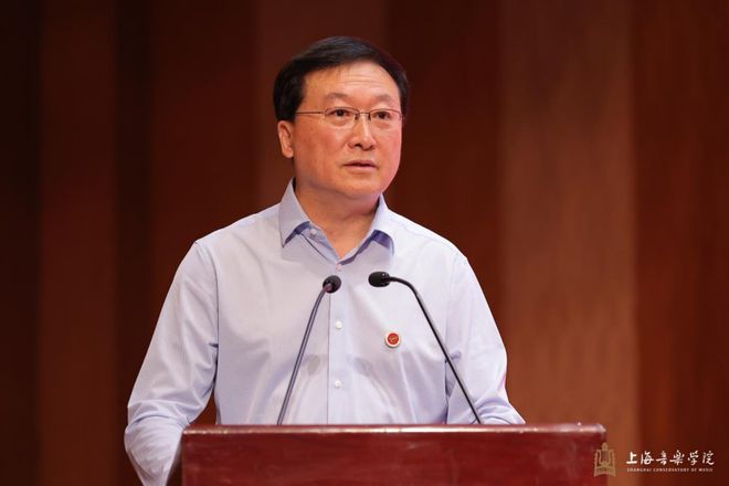 FB体育 FB体育平台廖昌永勉励上音841名新生：认识世界和遇见自己你们将创造无限可能！(图3)