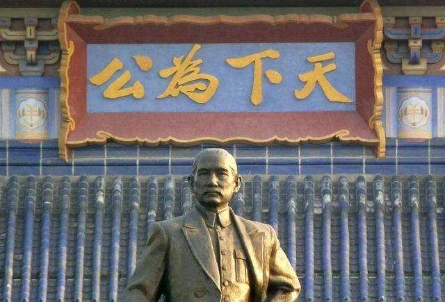 历史上唯一次禁止过春节所有百姓不放假FB体育 FB体育平台说句祝福话语都会被抓(图2)