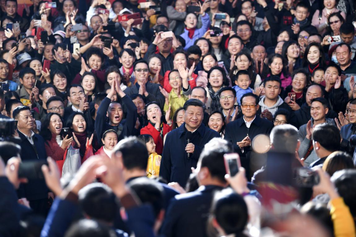 FB体育 FB体育平台联播+丨新春 习这几个拜年瞬间暖人心扉(图6)