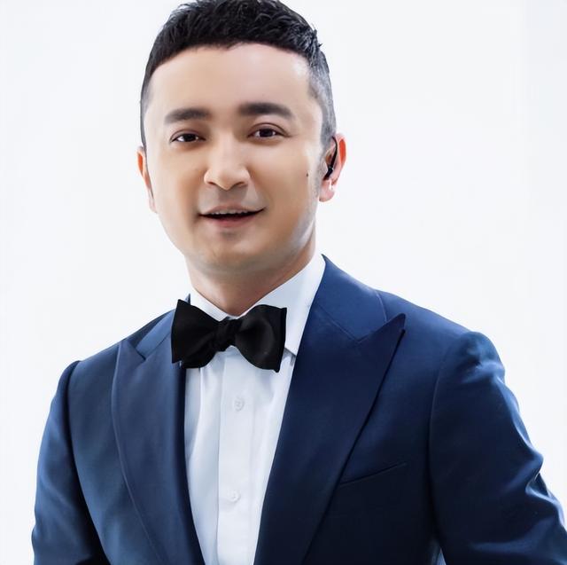 FB体育 FB体育平台2021年春节联欢晚会主持人是谁？(图5)