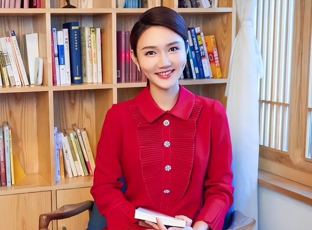FB体育 FB体育平台2021年春节联欢晚会主持人是谁？(图6)
