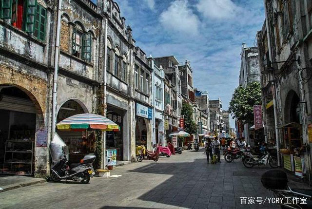 春节小长假许多朋友都喜欢外出旅游一FB体育 FB体育平台览祖国的大好河山。(图2)