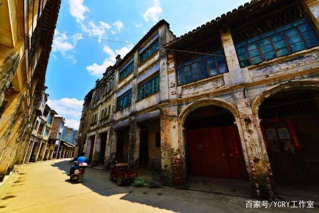春节小长假许多朋友都喜欢外出旅游一FB体育 FB体育平台览祖国的大好河山。(图5)