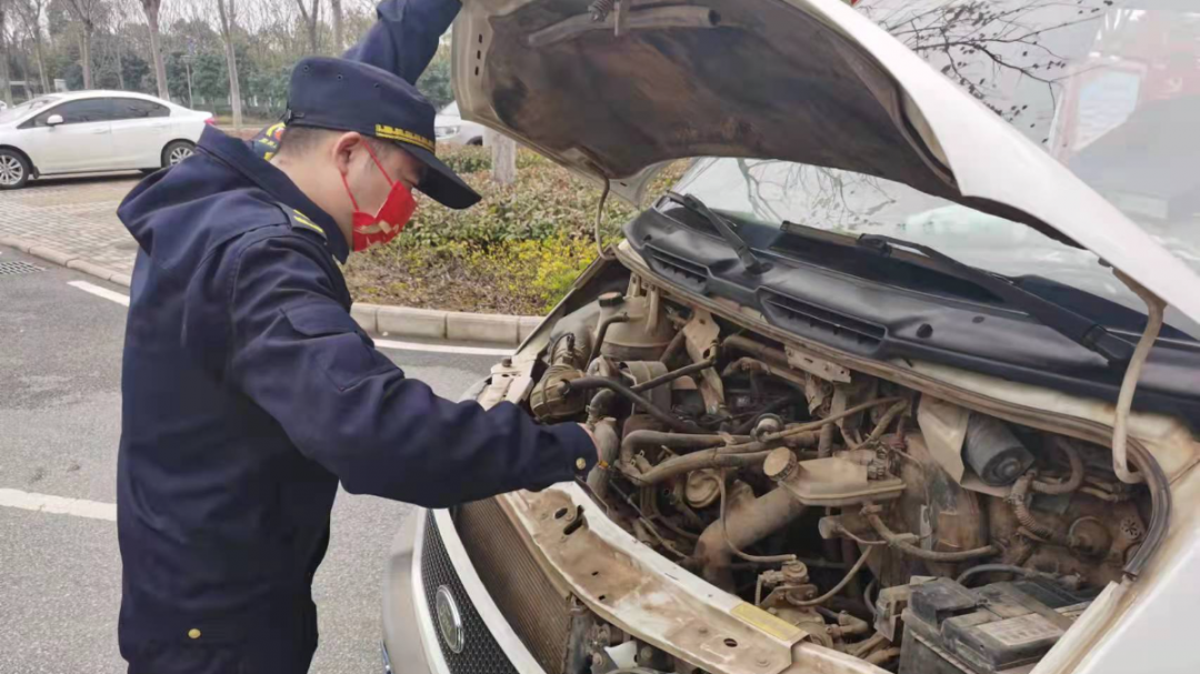 春节我在岗！致敬最美临空人FB体育 FB体育平台(图2)