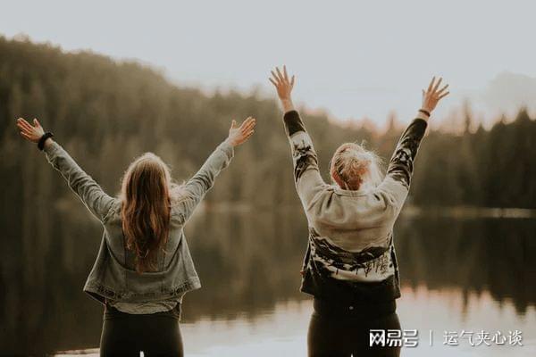 我是37岁的FB体育 FB体育平台两娃女人能接受小我7岁的未婚男生吗？(图1)