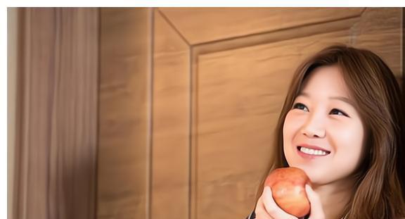 回FB体育 FB体育平台家过年5天花了夫妻俩半年工资女人：再也不敢回老家过年了(图2)
