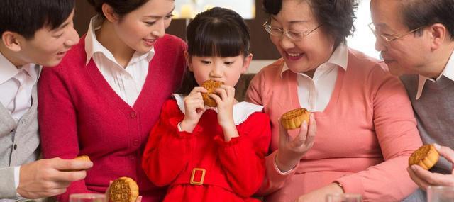 FB体育 FB体育平台中秋已至！今年退休人员或统一发800元“过节费”你领到了吗？(图4)