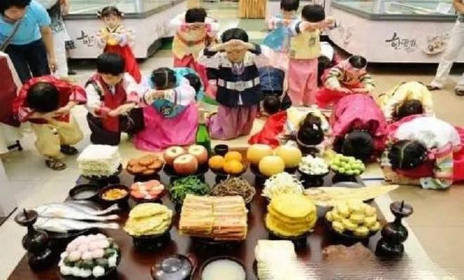 FB体育 FB体育平台韩国和日本也过中秋节？细数中秋节的那点事(图3)