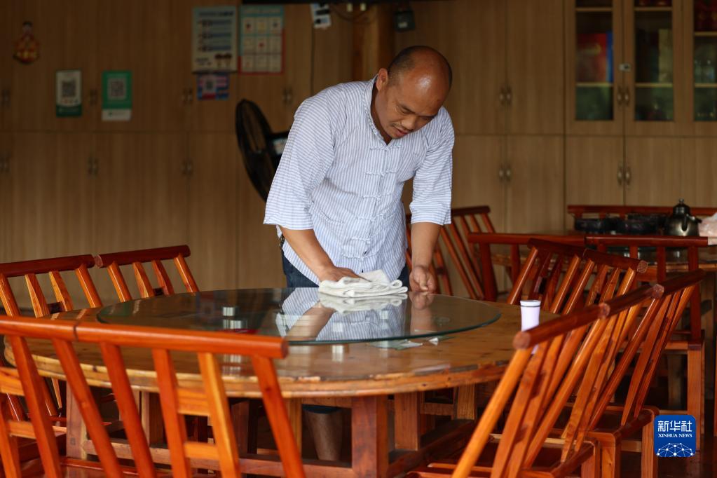 领航中国｜彪炳史册的人间奇迹——的十八大以来我国脱贫攻坚成就举世瞩目FB体育 FB体育平台(图5)