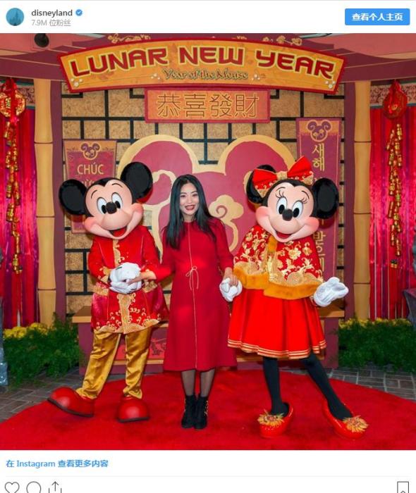 FB体育 FB体育平台看春晚、发红包、逛庙会……中国“年味儿”飘向世界(图8)