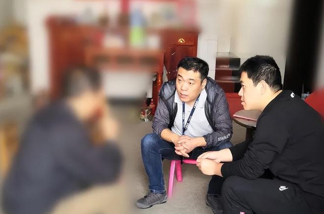 2005年杭州铁路工在桥下FB体育 FB体育平台发现一具浮尸15年后发现凶手竟是亲哥(图9)