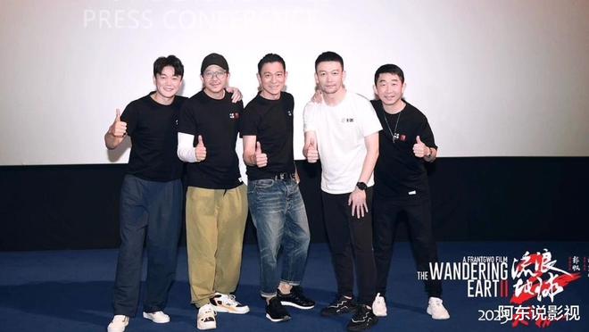 FB体育 FB体育平台线年春节档放出大招这下30亿票房又稳了(图4)