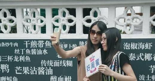 FB体育 FB体育平台中国最适合养老的浪漫之城这个春节冲上热搜年轻人也争着去(图13)