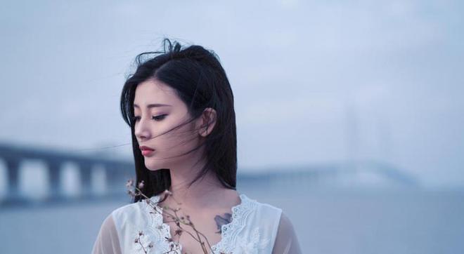 春节前FB体育 FB体育平台丈夫攒够首付买房妻子临时变卦：房子不买给俺弟买婚房(图2)