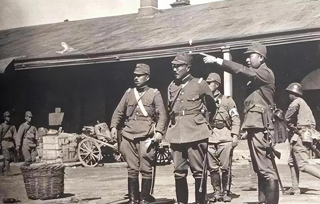 1946年春节3000名日军被扔进江里喂鱼百姓饿着也不吃鱼：恶心FB体育 FB体育平台(图2)