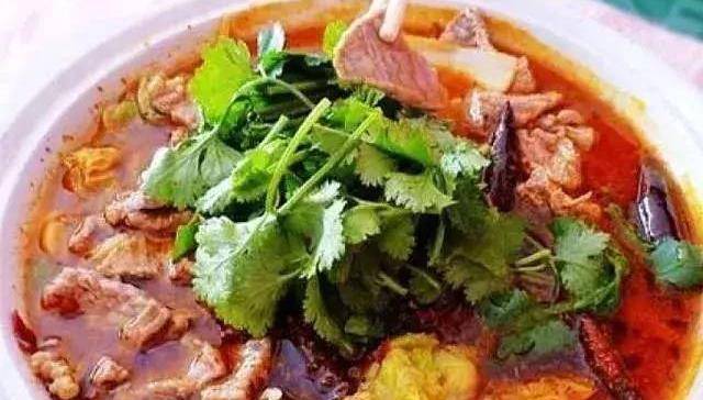 FB体育 FB体育平台几道麻辣鲜香的美食开胃爽口香而不腻春节待客真不错(图4)