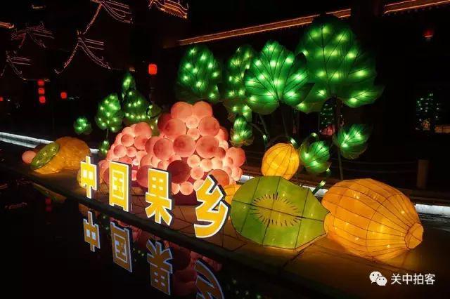 FB体育 FB体育平台走进渭南老街：春节期间欢欢喜喜看花灯(图7)