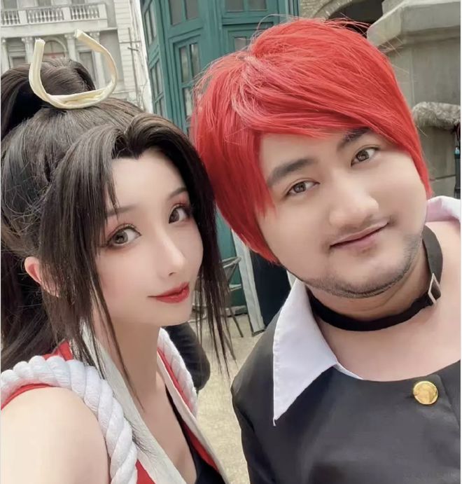 国产格斗支棱起来！周董和顶流主播力FB体育 FB体育平台挺荣耀全明星赢麻了(图3)