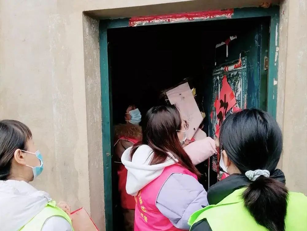 虎年FB体育 FB体育平台春节如约而至昆明呈贡各街道这样营造新春氛围(图6)