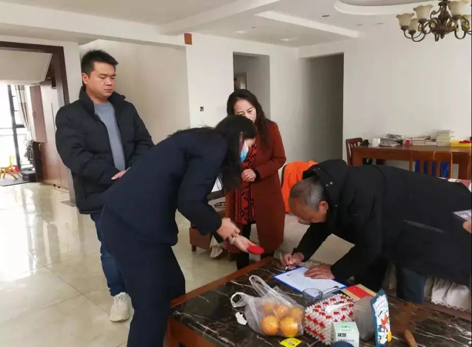 虎年FB体育 FB体育平台春节如约而至昆明呈贡各街道这样营造新春氛围(图17)