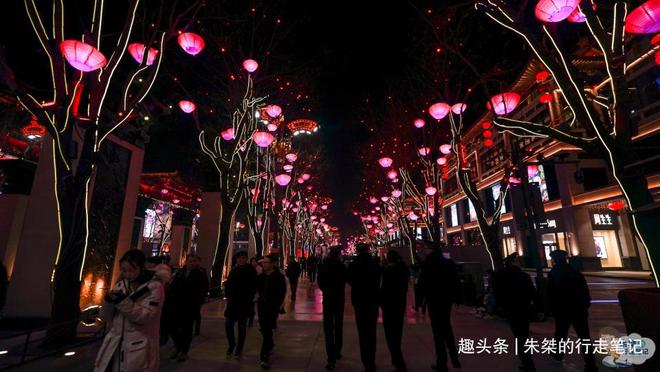 国内打造FB体育 FB体育平台最成功的步行街为期66天春节活动接待游客近1700万(图7)