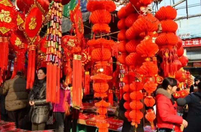 在中国春节是重要的节日那么韩国人是如何过春节的呢？FB体育 FB体育平台(图1)