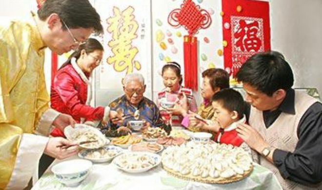 在中国春节是重要的节日那么韩国人是如何过春节的呢？FB体育 FB体育平台(图4)