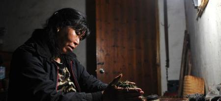 春节期间离婚56岁的阿姨：忍受了30多年的委屈现在累了FB体育 FB体育平台(图2)