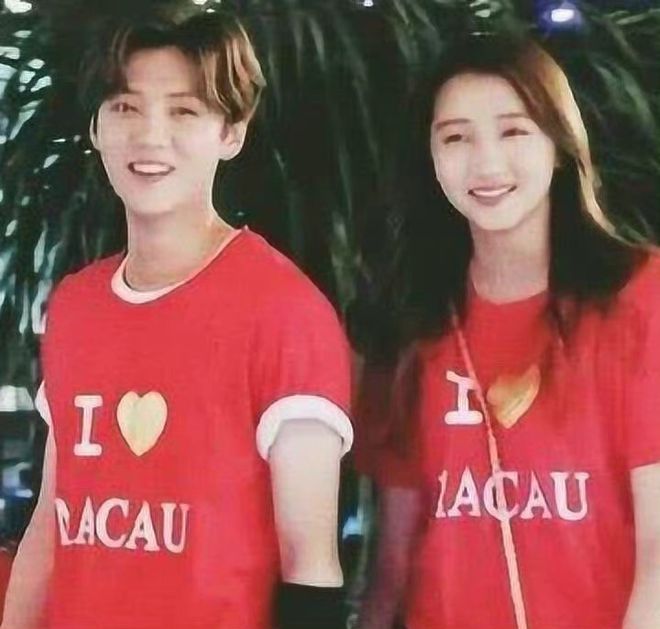 曝鹿晗关晓彤已领证或在春节官宣好消息女方父亲要求25岁结婚FB体育 FB体育平台(图5)