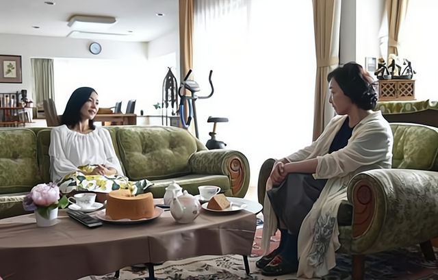 FB体育 FB体育平台“年终奖只发给我两万”春节闺蜜请吃火锅结束了我们十三年友情(图2)