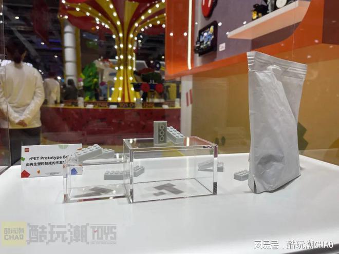 FB体育 FB体育平台新悟空小侠和春节套装发布！2022年第五届进博会乐高发布会现场(图9)