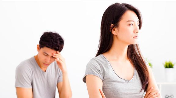 FB体育 FB体育平台“春节后第9天因为一条短信离婚了”：有多少婚姻败在3个字上(图3)