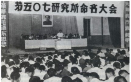 春节钱学FB体育 FB体育平台森一眼就认出了杨利伟……此后航天员们形成了这样一个不成文规矩(图1)