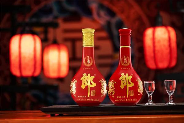 FB体育 FB体育平台一起走过20年 红花郎就是春节的“年味儿”(图1)